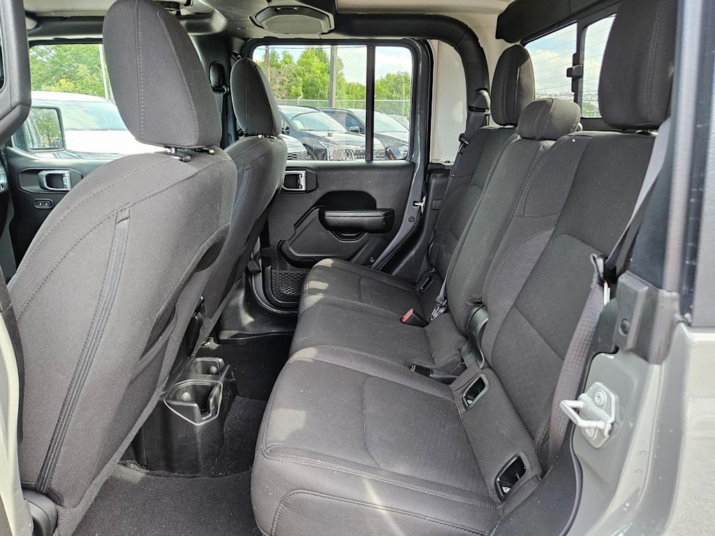 Thumbnail: 2023 Jeep Gladiator - 26