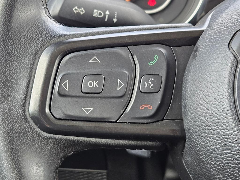 Thumbnail: 2023 Jeep Gladiator - 29