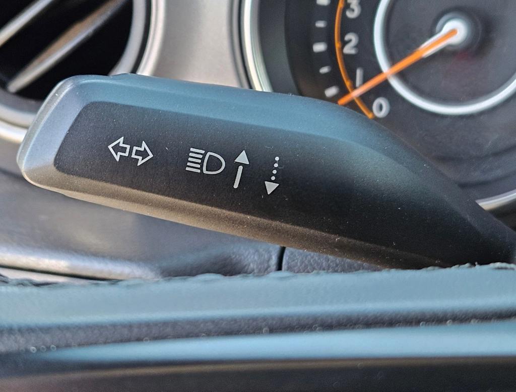 Thumbnail: 2023 Jeep Gladiator - 20