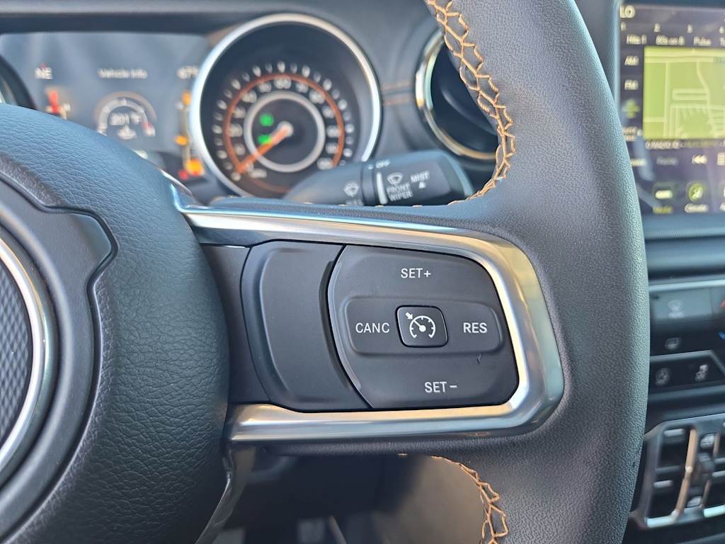 Thumbnail: 2023 Jeep Gladiator - 27