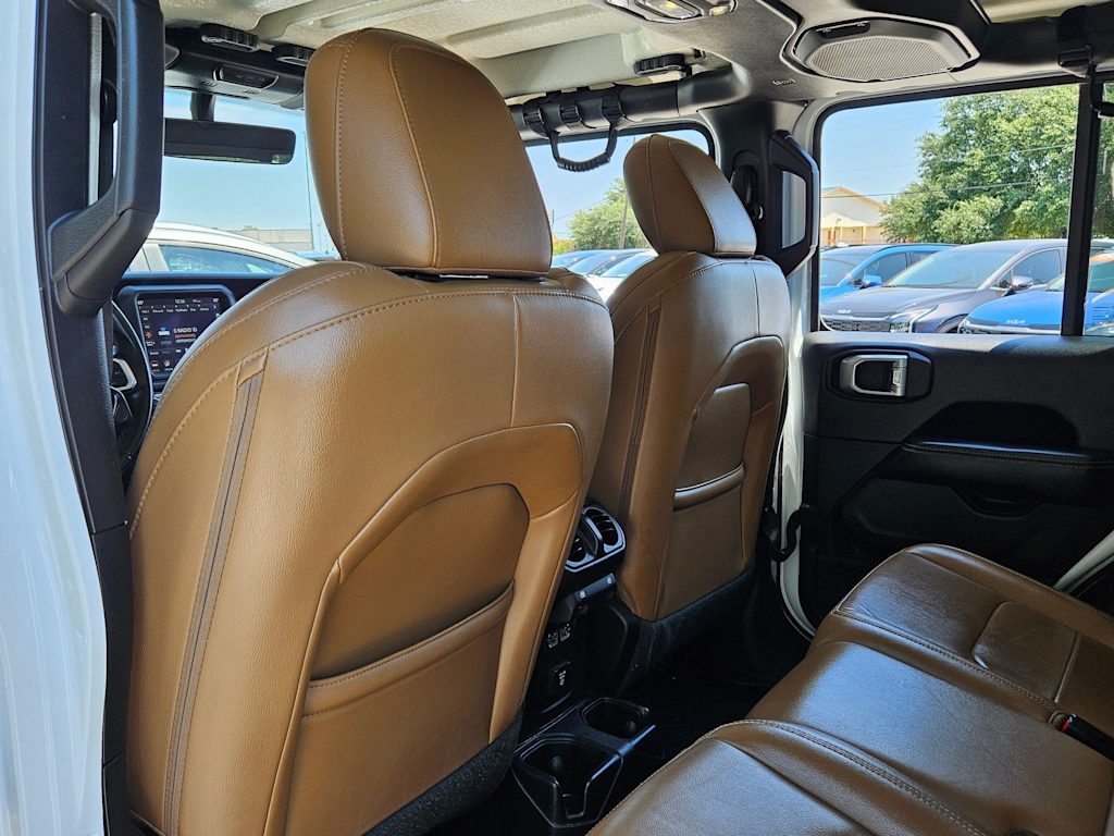 Thumbnail: 2020 Jeep Gladiator - 12