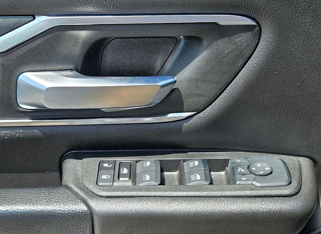 Thumbnail: 2025 RAM 1500 - 24