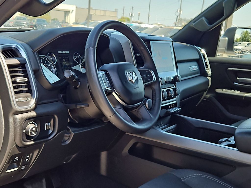 Thumbnail: 2025 RAM 1500 - 2