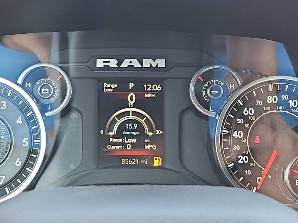 Thumbnail: 2025 RAM 1500 - 33