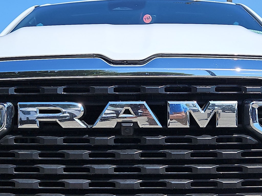 Thumbnail: 2025 RAM 1500 - 7