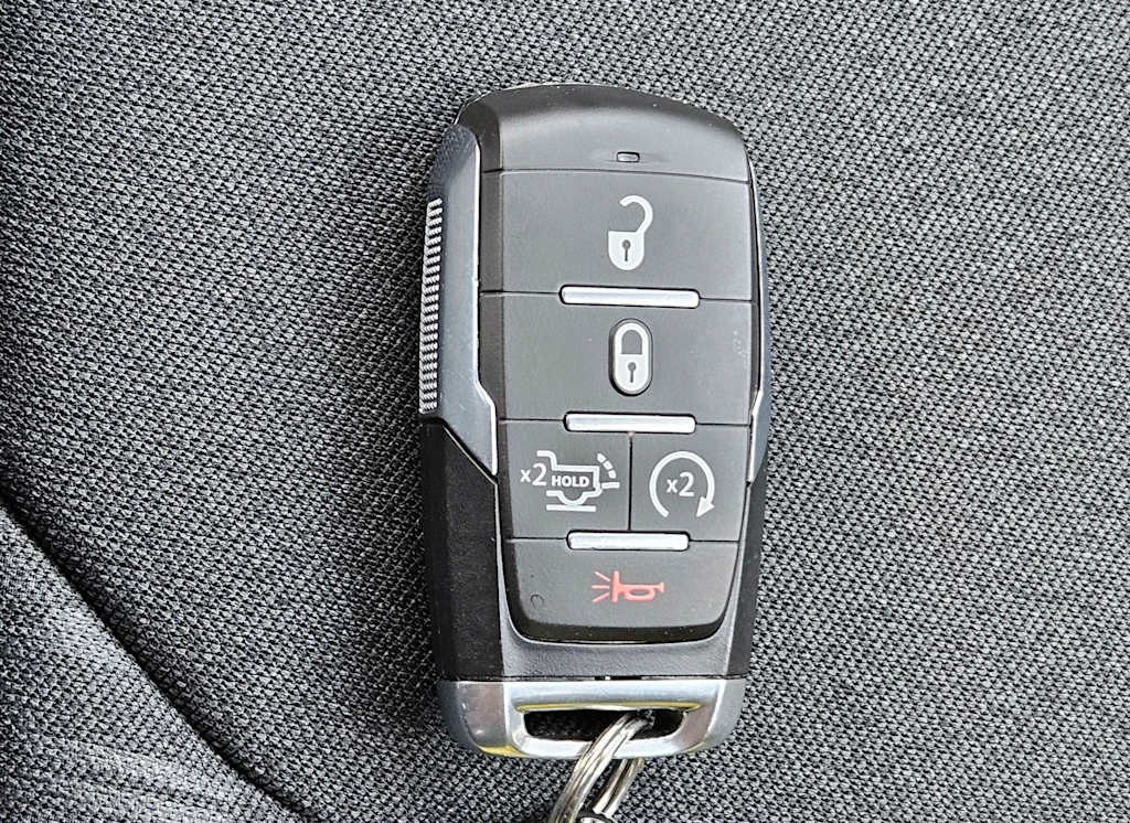 Thumbnail: 2025 RAM 1500 - 16