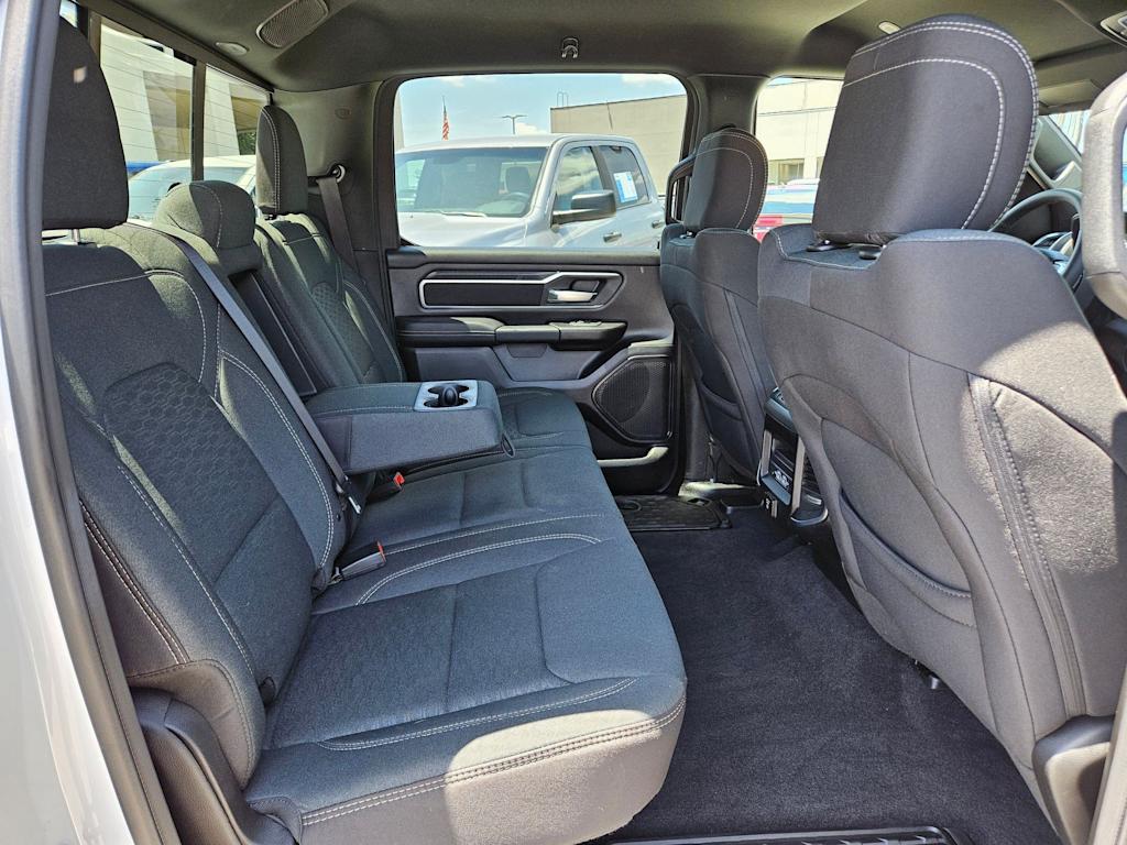 Thumbnail: 2025 RAM 1500 - 25