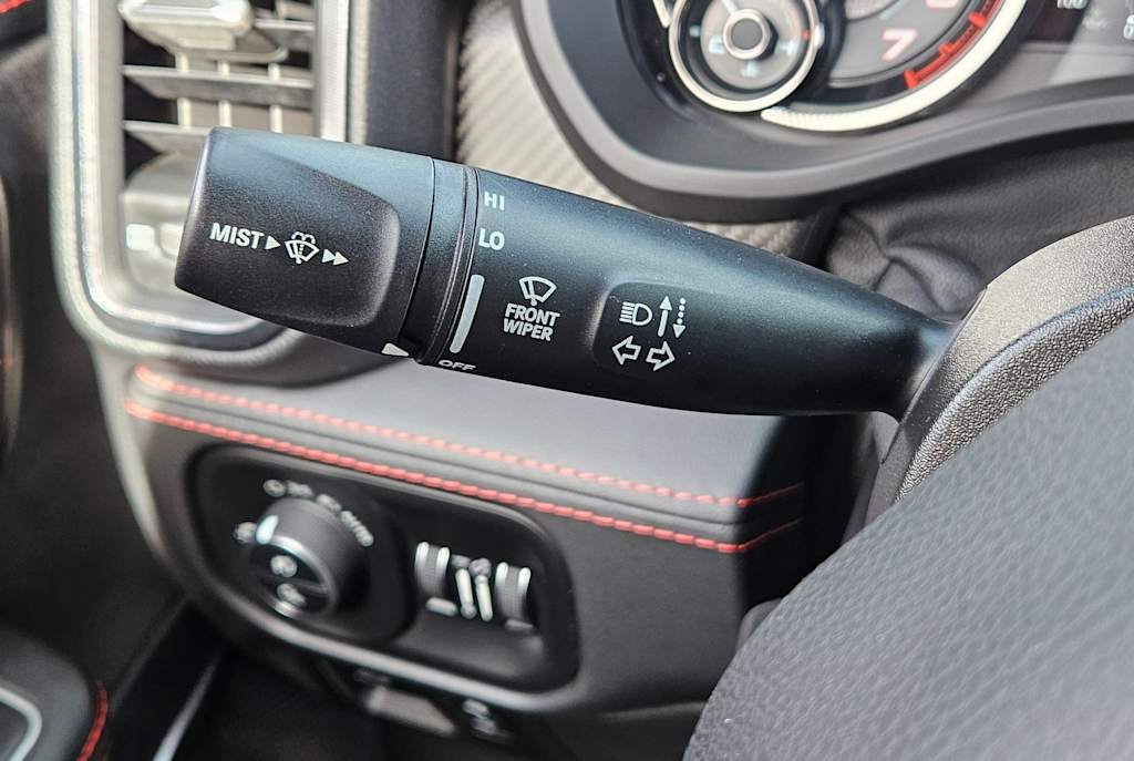 Thumbnail: 2022 RAM 1500 - 30