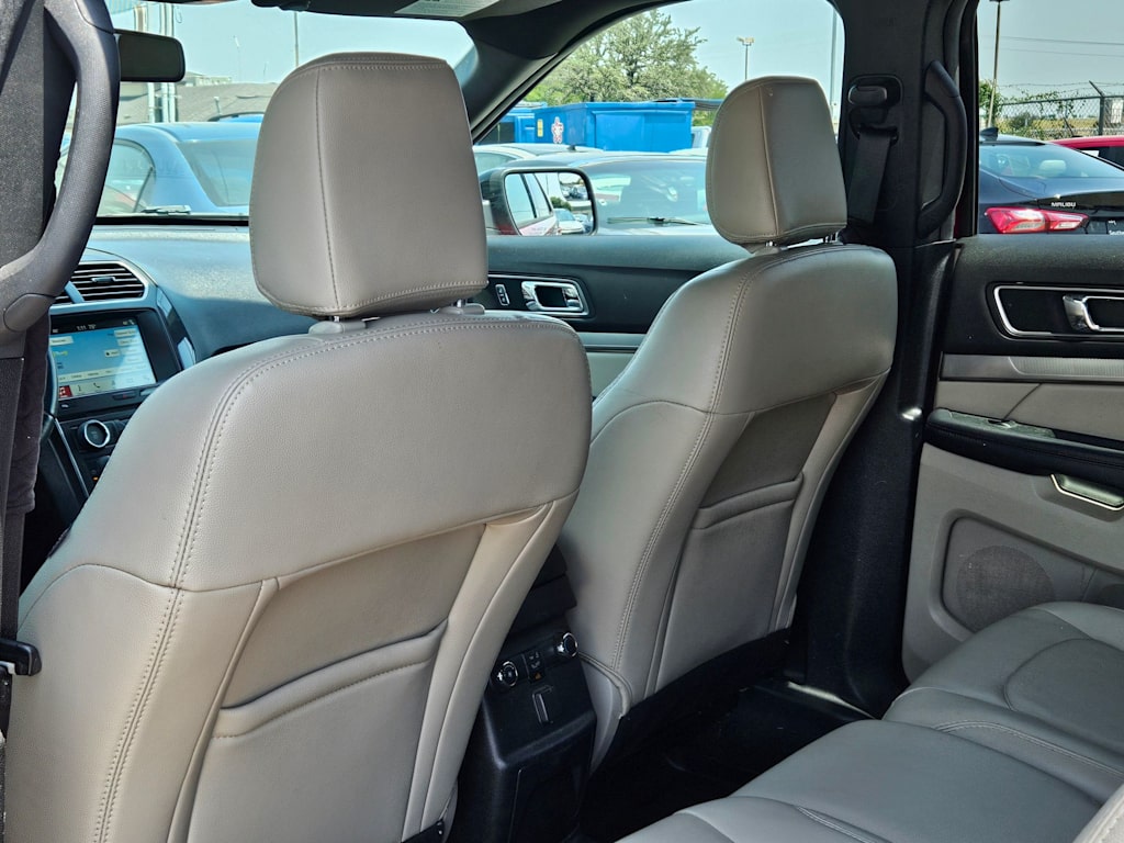 Thumbnail: 2018 Ford Explorer - 10