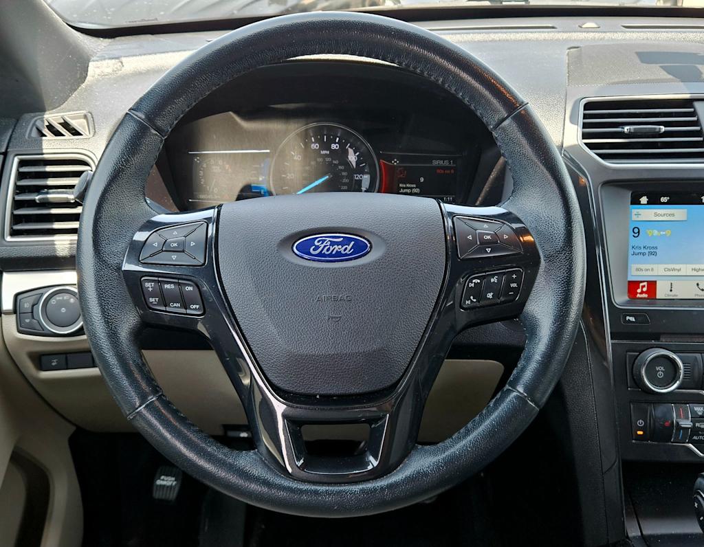 Thumbnail: 2018 Ford Explorer - 11