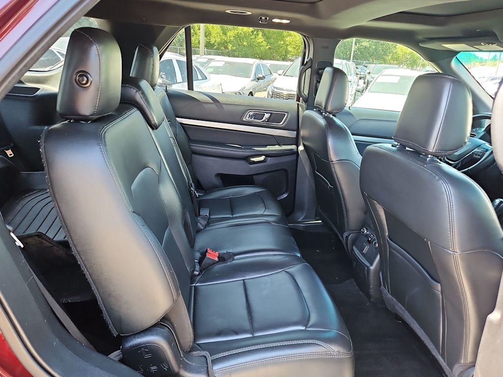 Thumbnail: 2019 Ford Explorer - 20