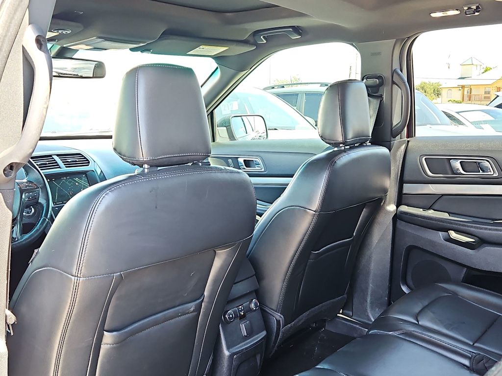 Thumbnail: 2019 Ford Explorer - 9