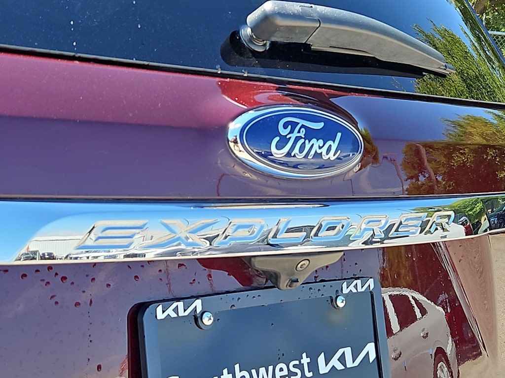 Thumbnail: 2019 Ford Explorer - 5
