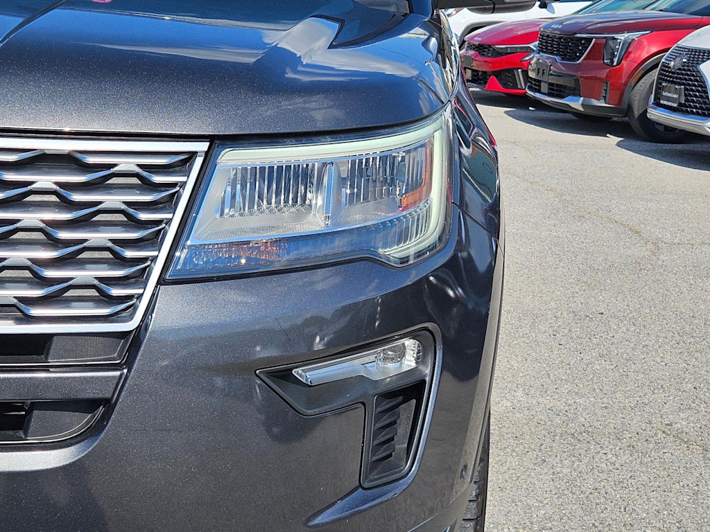 Thumbnail: 2018 Ford Explorer - 24