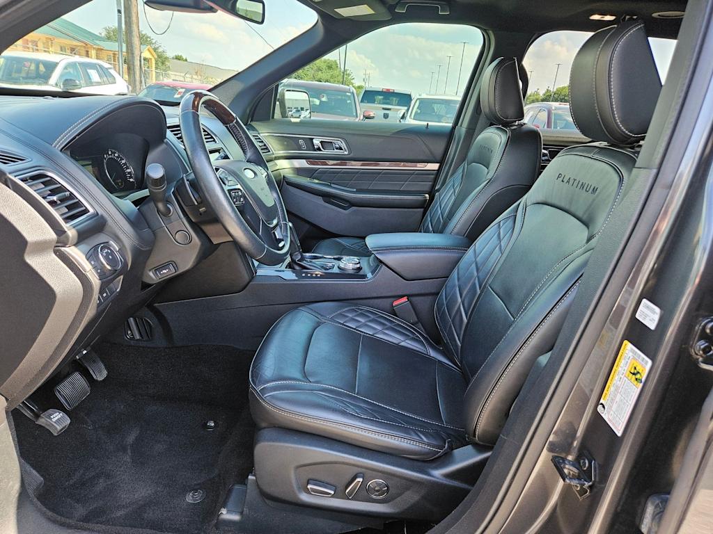 Thumbnail: 2018 Ford Explorer - 11