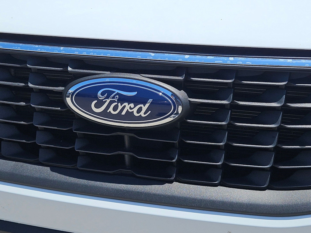 Thumbnail: 2024 Ford Escape - 7