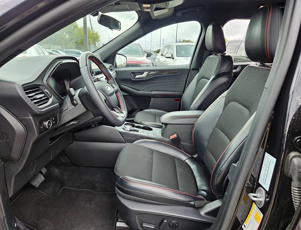 Thumbnail: 2025 Ford Escape - 10