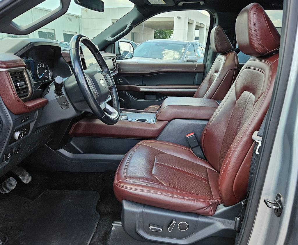 Thumbnail: 2022 Ford Expedition MAX - 10