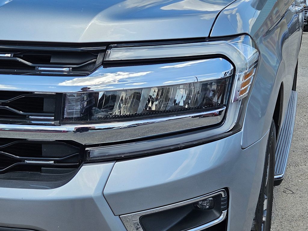 Thumbnail: 2022 Ford Expedition MAX - 20