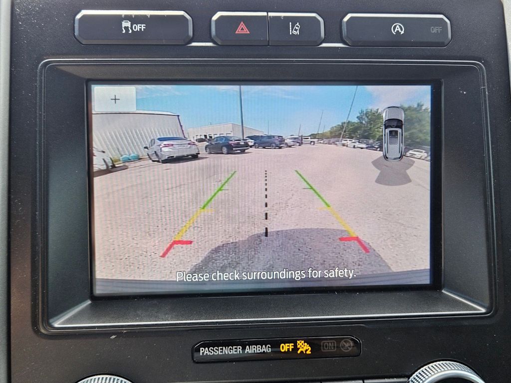 2021 Ford Expedition XLT 25