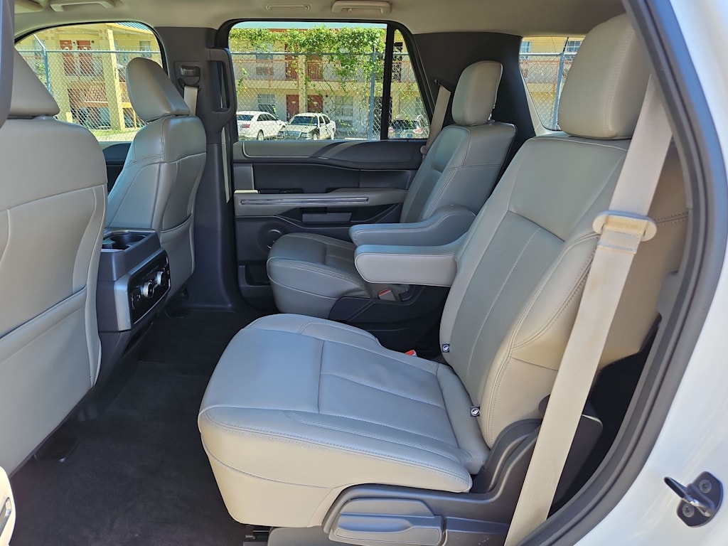 Thumbnail: 2021 Ford Expedition - 11