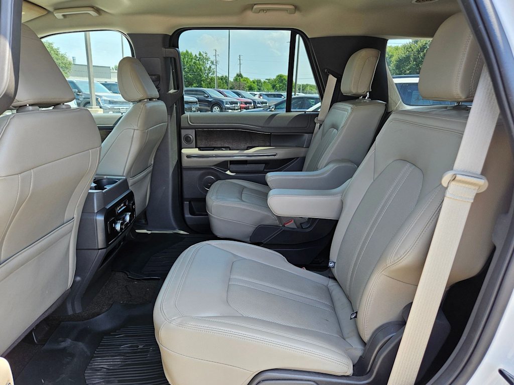 Thumbnail: 2021 Ford Expedition - 27
