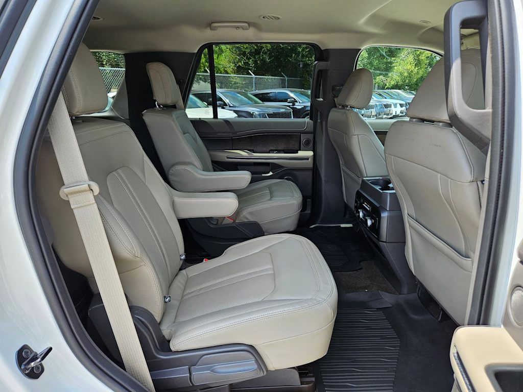 Thumbnail: 2021 Ford Expedition - 29