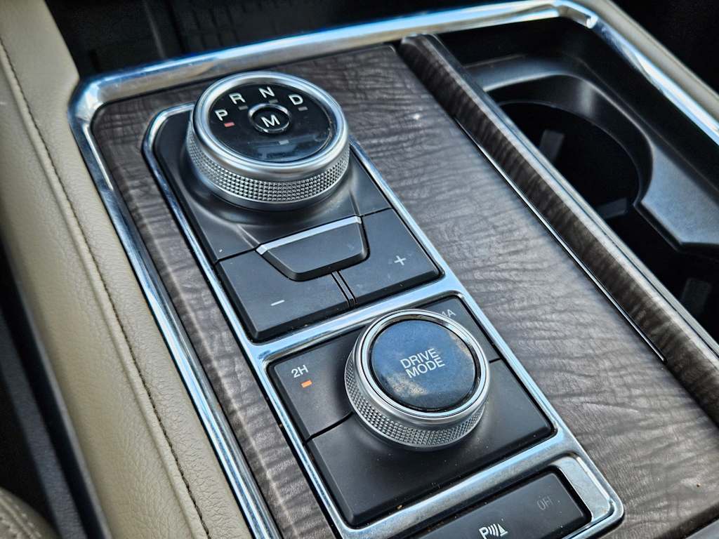 Thumbnail: 2021 Ford Expedition - 36