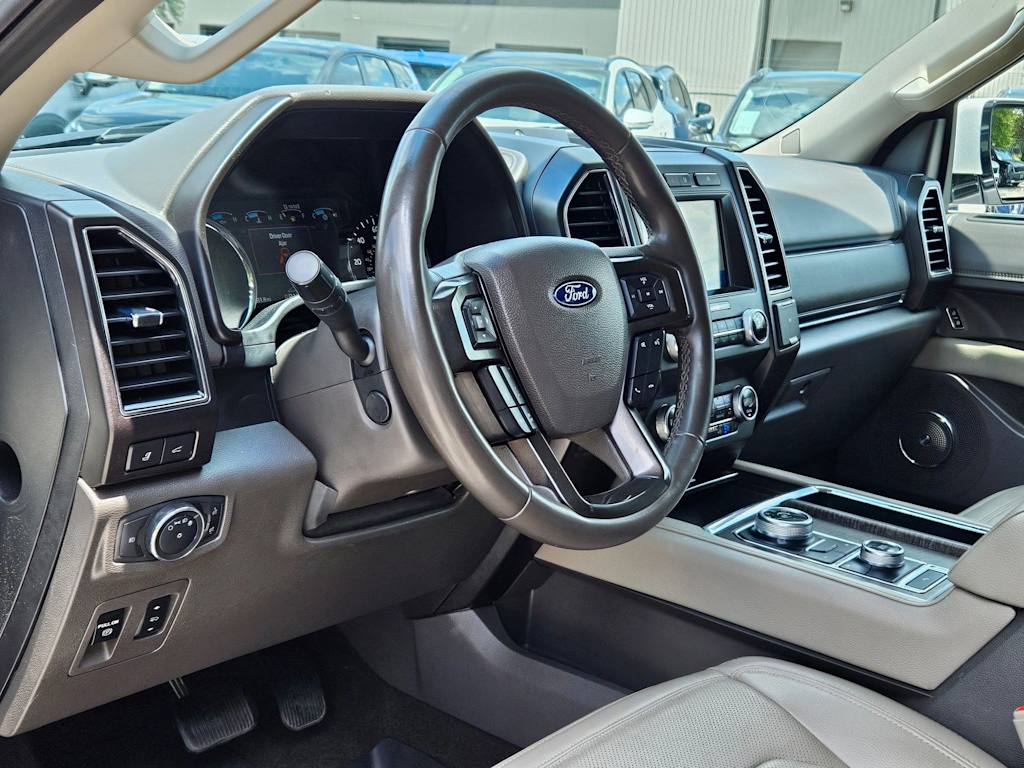 Thumbnail: 2021 Ford Expedition - 3
