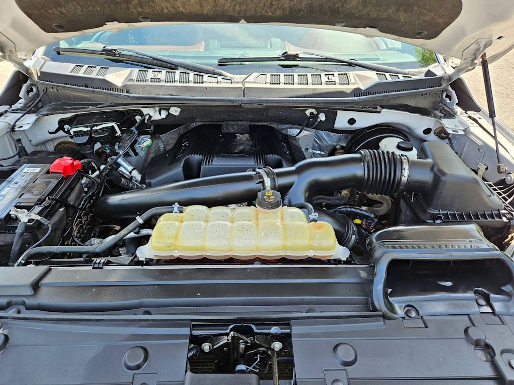 Thumbnail: 2019 Ford F-150 - 9