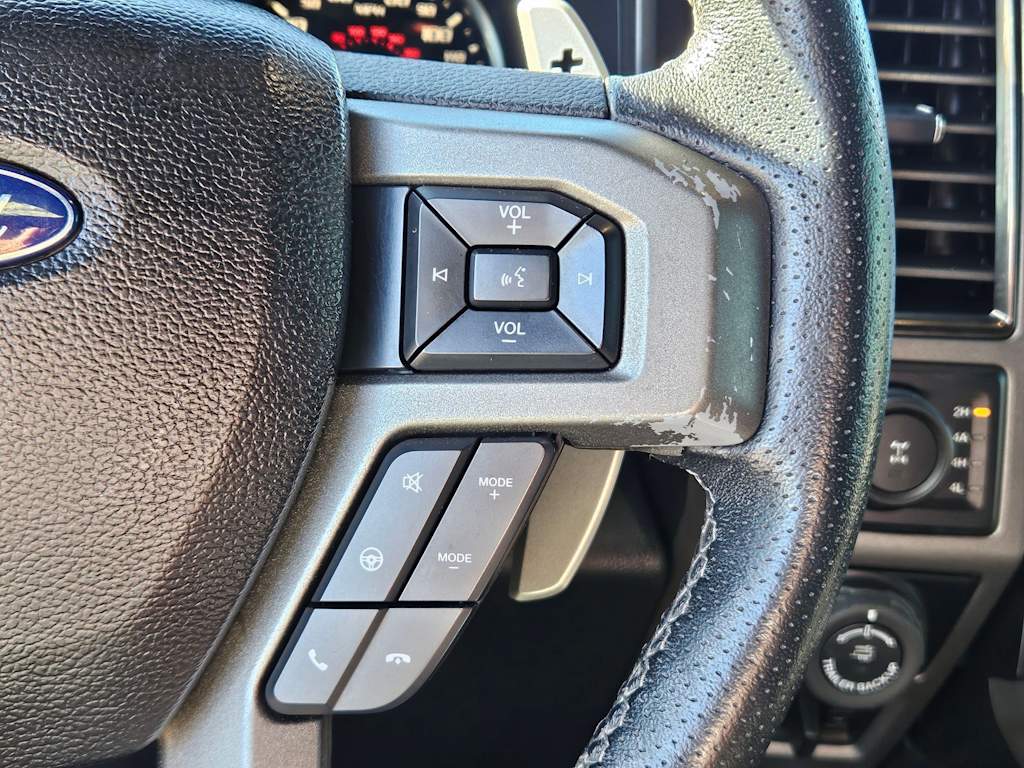 Thumbnail: 2018 Ford F-150 - 32