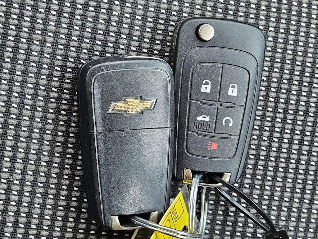 Thumbnail: 2016 Chevrolet Malibu - 13