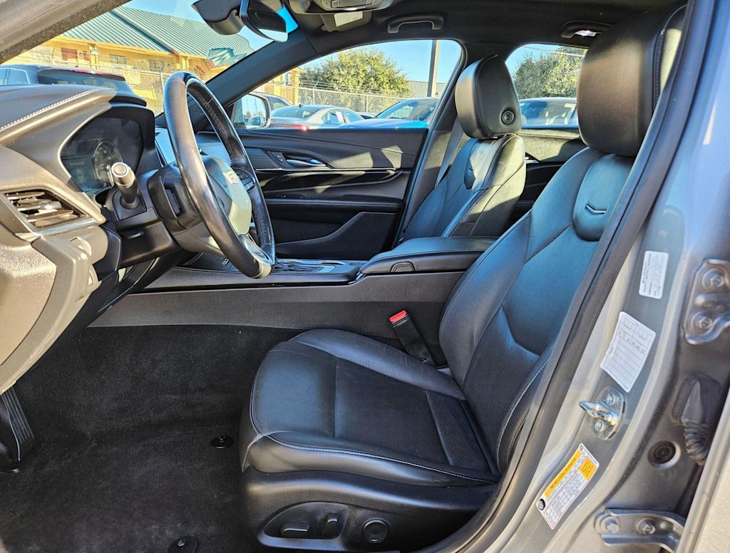 Thumbnail: 2023 Cadillac CT4 - 11