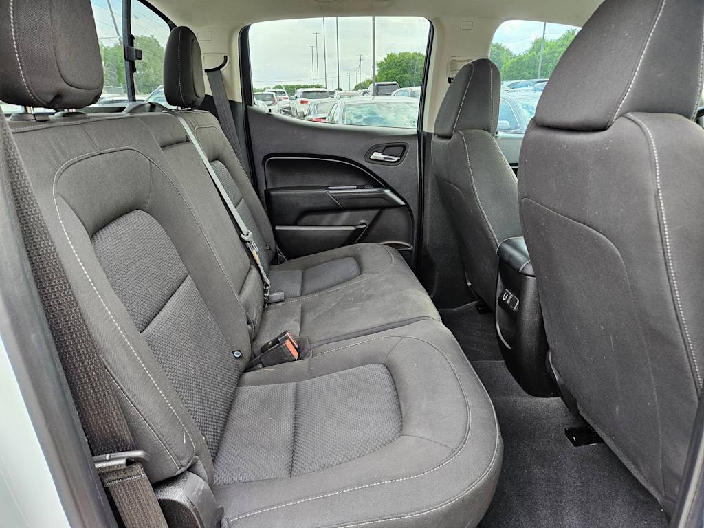 Thumbnail: 2022 Chevrolet Colorado - 23