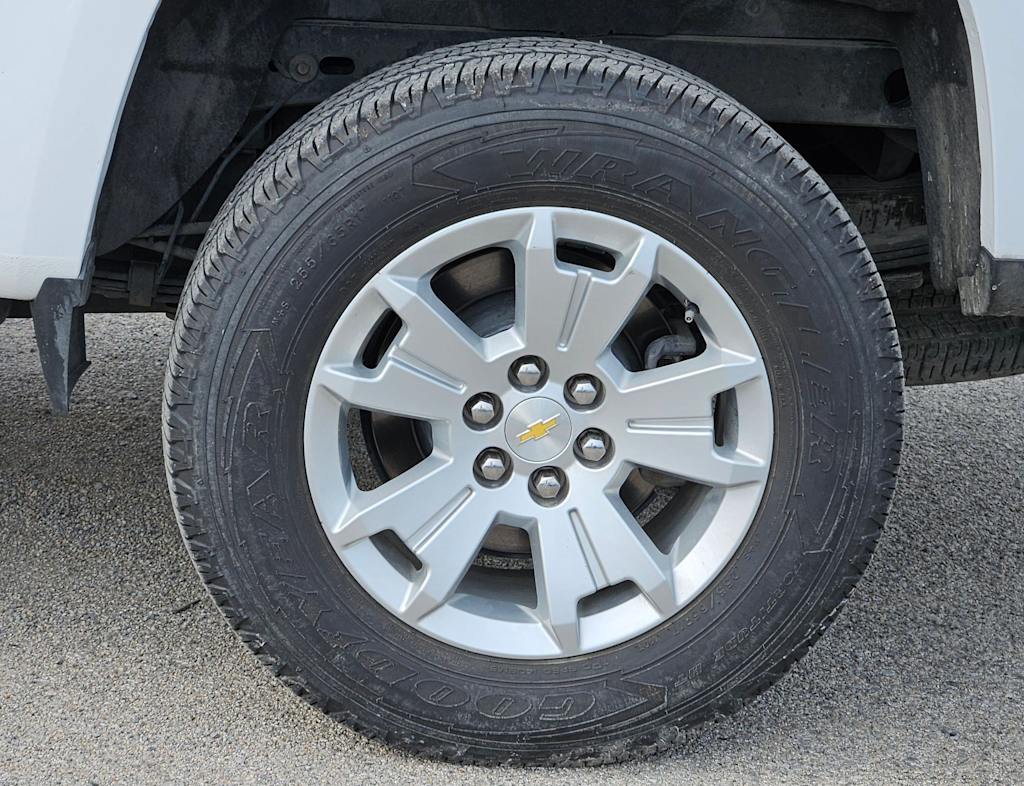 Thumbnail: 2022 Chevrolet Colorado - 7