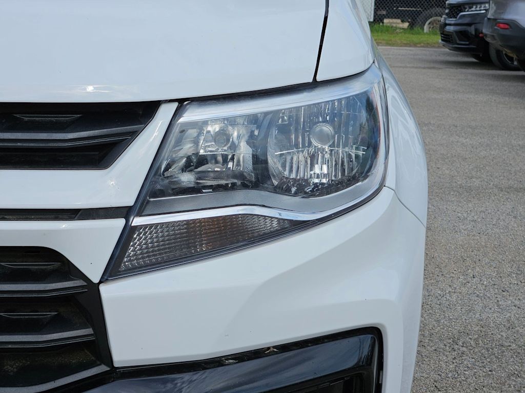 Thumbnail: 2022 Chevrolet Colorado - 21