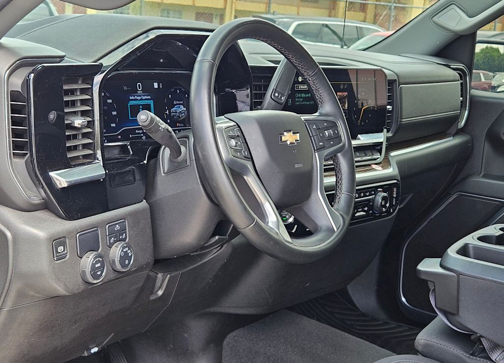 Thumbnail: 2025 Chevrolet Silverado 1500 - 2