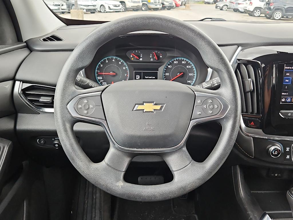 Thumbnail: 2020 Chevrolet Traverse - 9