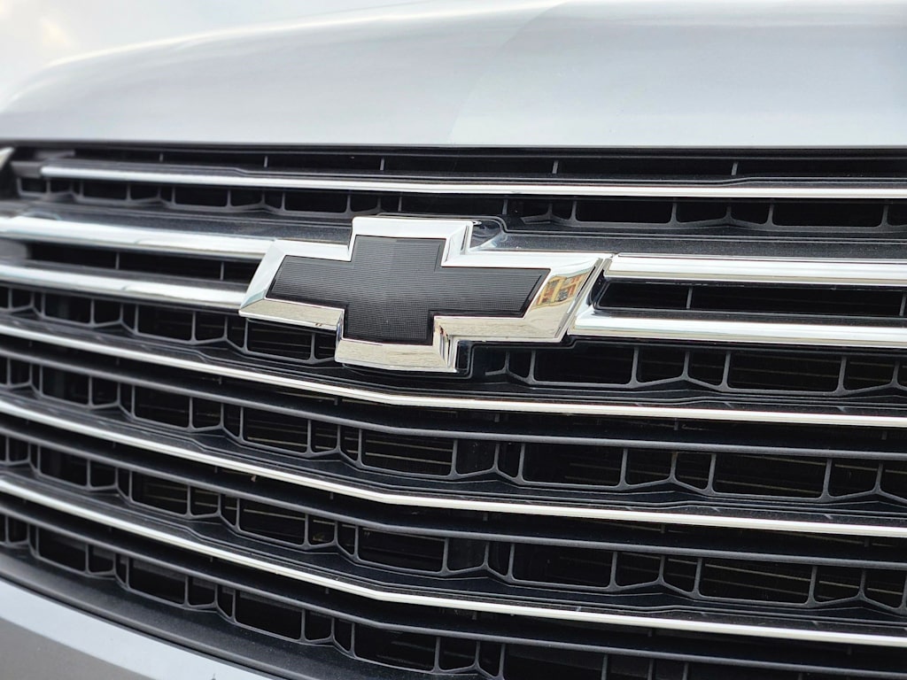 Thumbnail: 2023 Chevrolet Traverse - 7