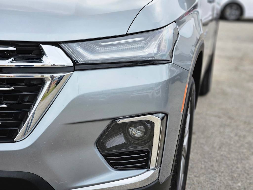 Thumbnail: 2023 Chevrolet Traverse - 26