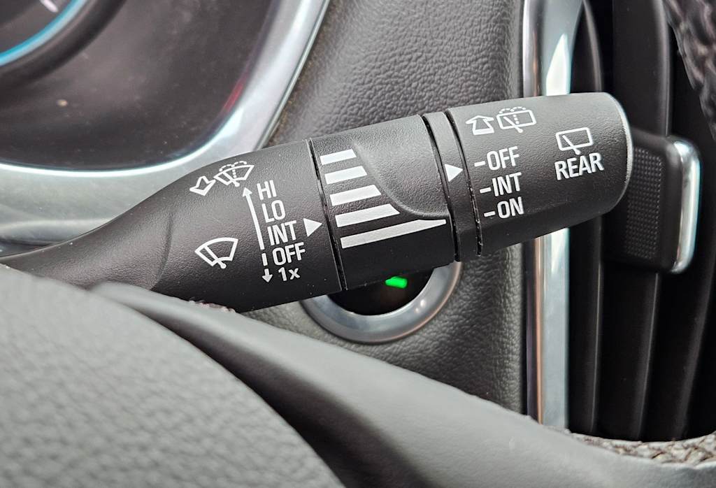 Thumbnail: 2023 Chevrolet Traverse - 34