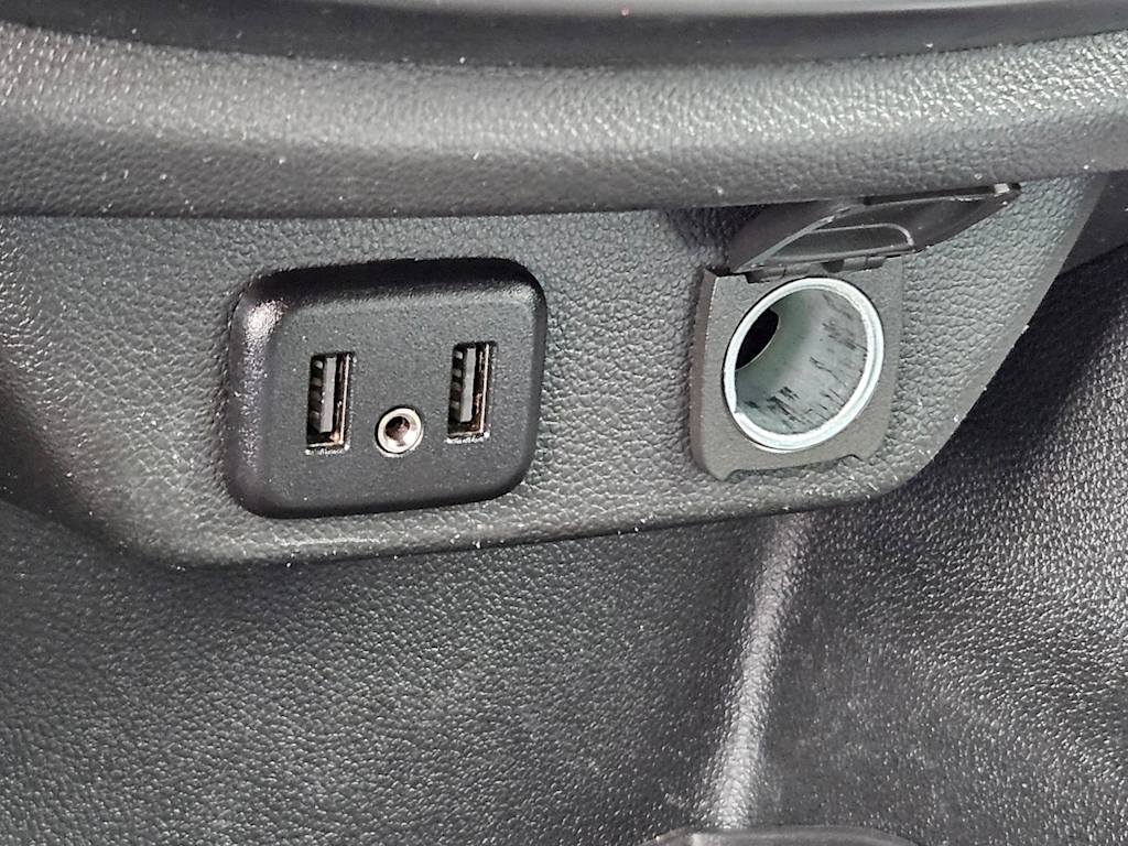 Thumbnail: 2023 Chevrolet Traverse - 36