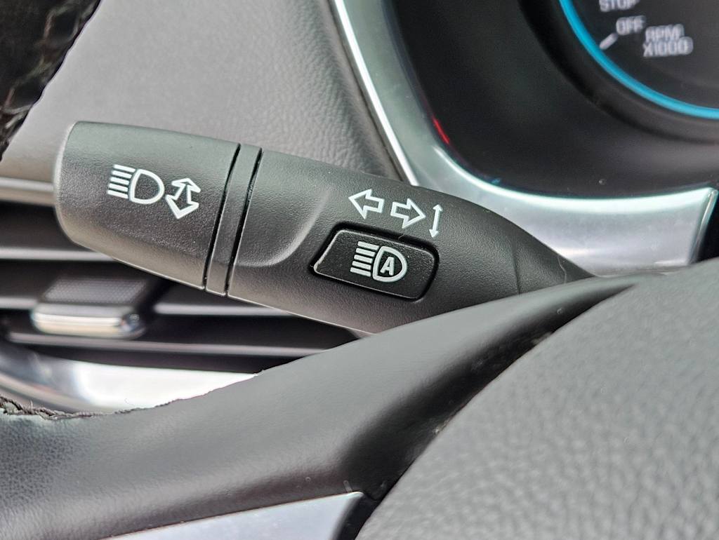 Thumbnail: 2023 Chevrolet Traverse - 33