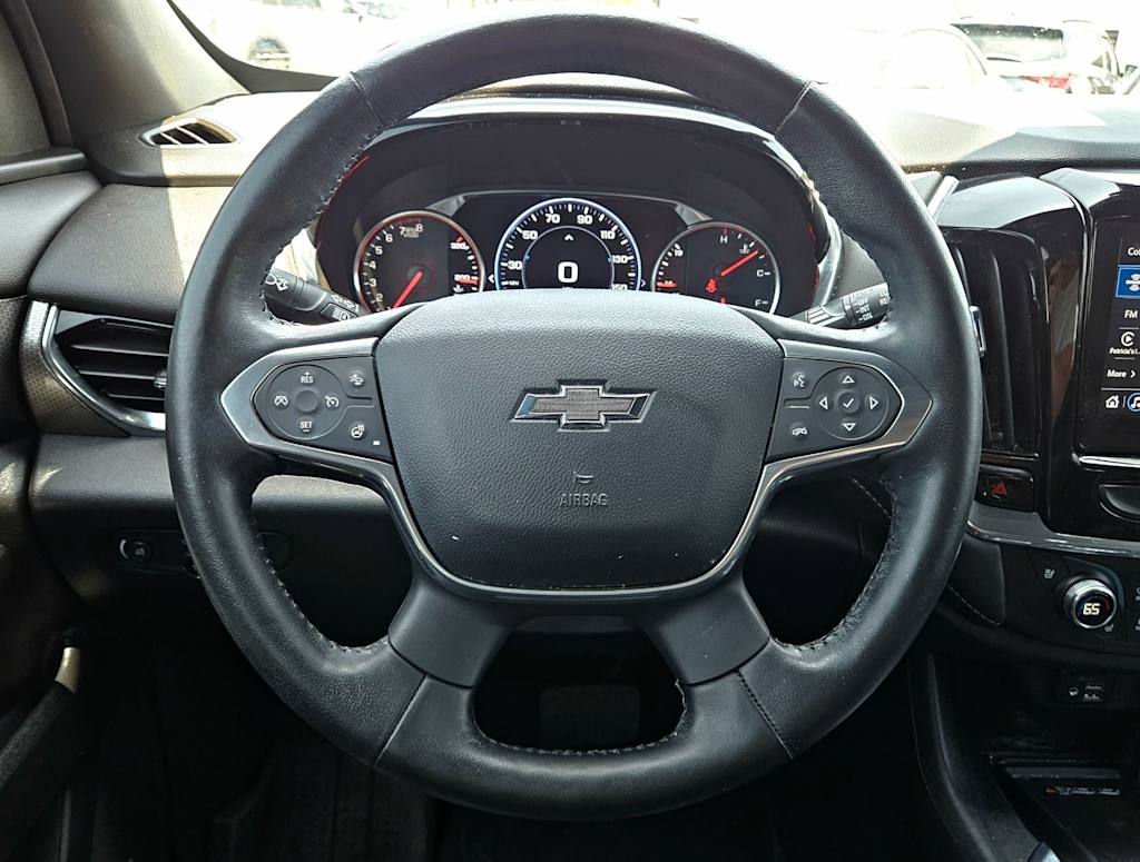 Thumbnail: 2022 Chevrolet Traverse - 9