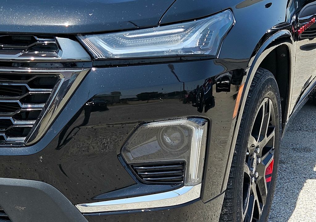 Thumbnail: 2022 Chevrolet Traverse - 20