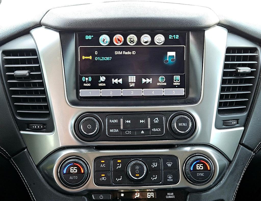 Thumbnail: 2016 Chevrolet Tahoe - 11
