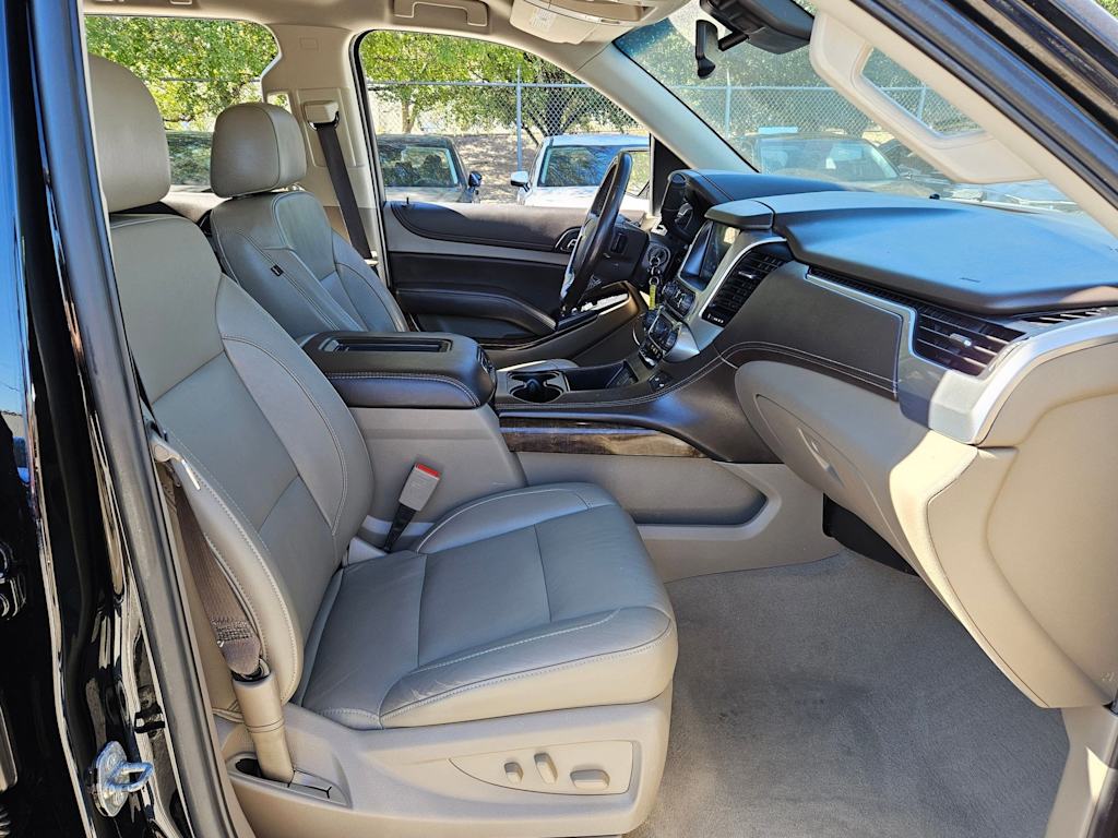 Thumbnail: 2020 Chevrolet Tahoe - 12