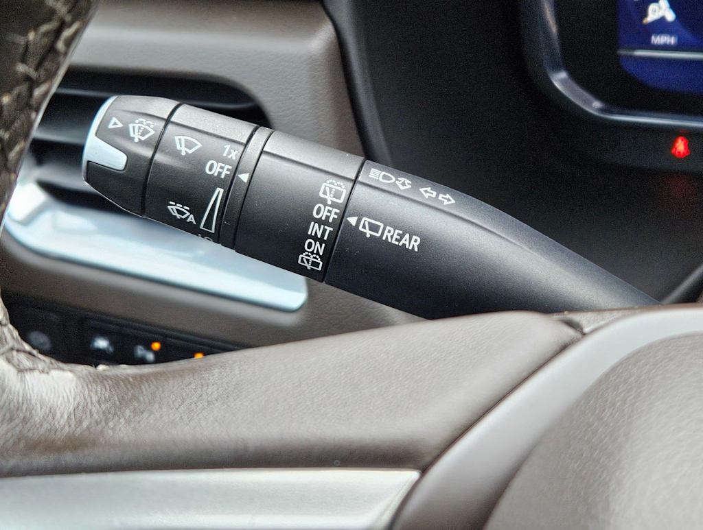 Thumbnail: 2022 Chevrolet Tahoe - 15