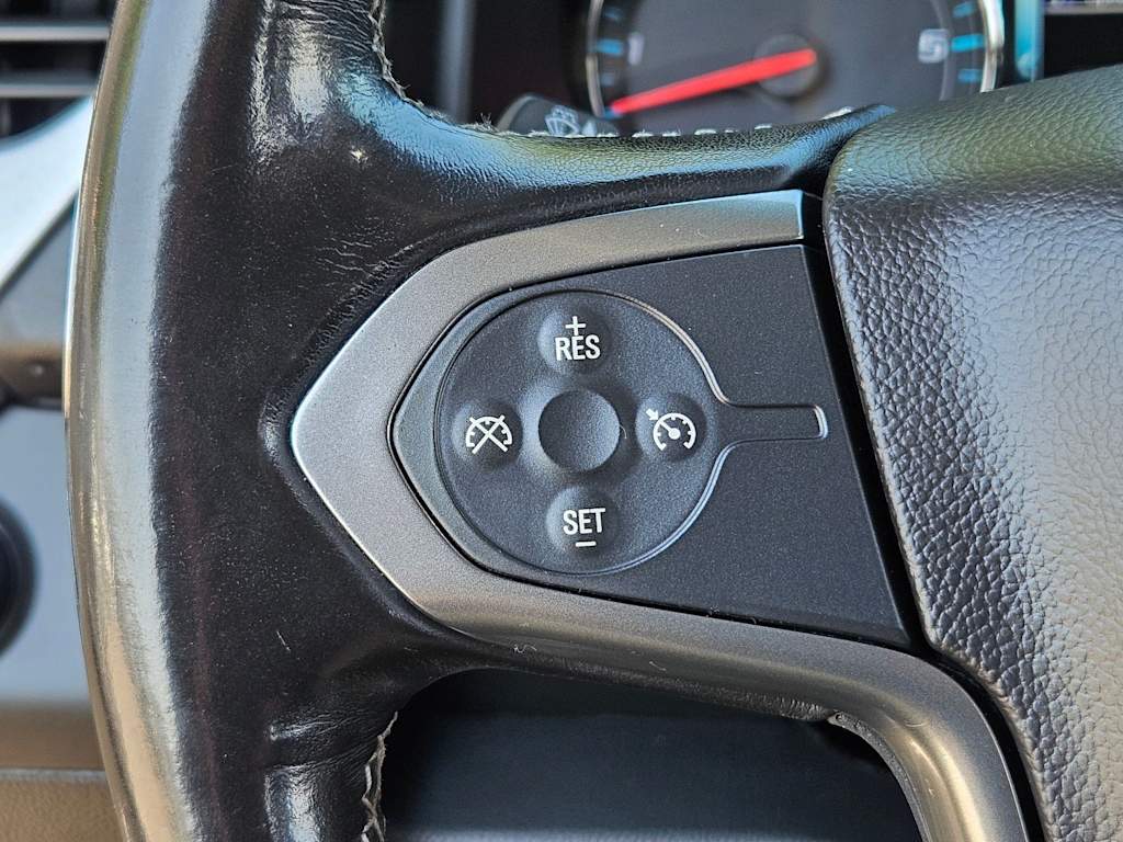 Thumbnail: 2019 Chevrolet Tahoe - 19