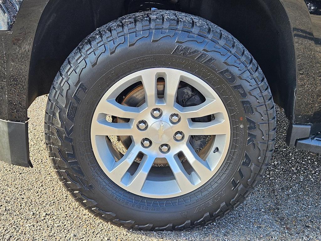 Thumbnail: 2019 Chevrolet Tahoe - 7